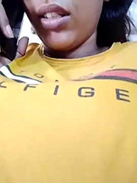 komalsharma99 online show from 06/13/26, 09:29