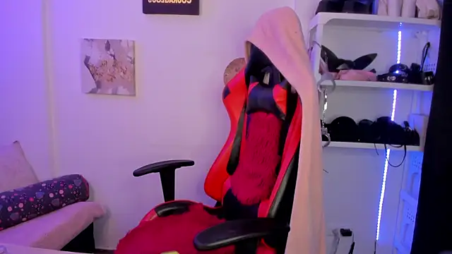 Lexyy evanss1 online show from 08/05/26, 12:13