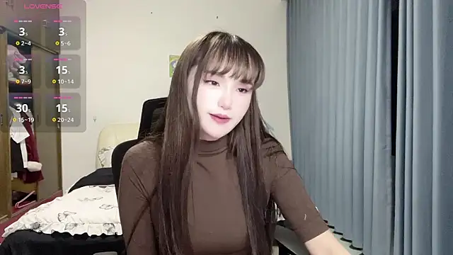 Snapshot of Fairy-615 chatting on 03/17/26, 04:21 Fairy-615 online show from 03/17/26, 04:21