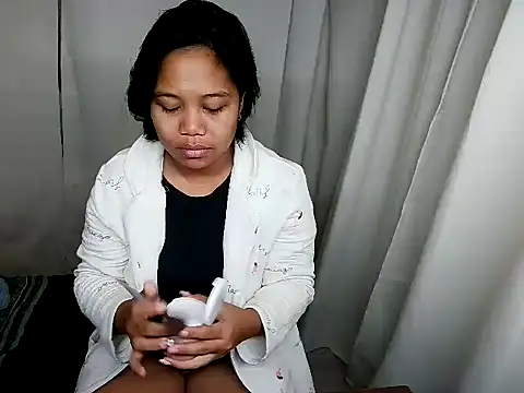 Black novaaa online show from 07/19/26, 07:50