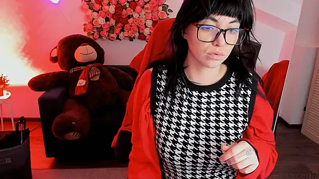 Snapshot of NeoGeisha chatting on 04/22/26, 01:45 NeoGeisha online show from 04/22/26, 01:45