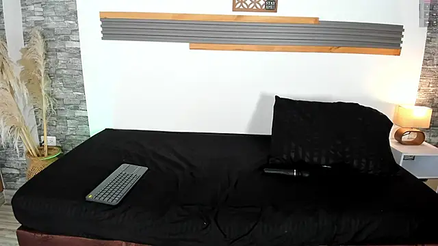 Snapshot of Lia_James_ chatting on 03/07/26, 02:03 Lia James online show from 03/07/26, 02:03