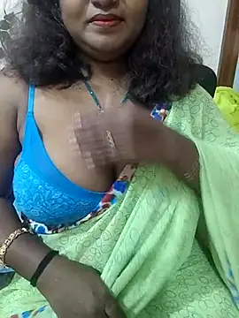 Snapshot of Archana_achu143 chatting on 06/01/26, 05:36 Archana achu143 online show from 06/01/26, 05:36