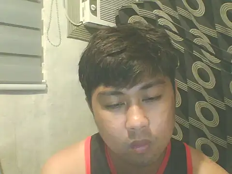Snapshot of mattyXthridy chatting on 06/14/26, 11:56 mattyXthridy online show from 06/14/26, 11:56