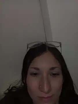 Snapshot of vane_coral chatting on 05/16/26, 03:14 vane coral online show from 05/16/26, 03:14
