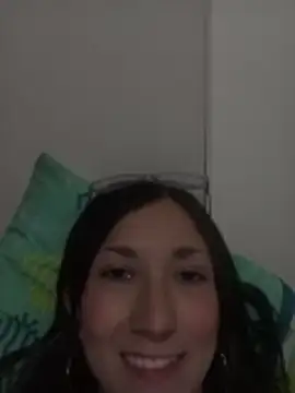 Snapshot of vane_coral chatting on 05/17/26, 03:59 vane coral online show from 05/17/26, 03:59