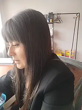 Snapshot of Lyonette_reading1 chatting on 03/09/26, 02:54 Lyonette reading1 online show from 03/09/26, 02:54