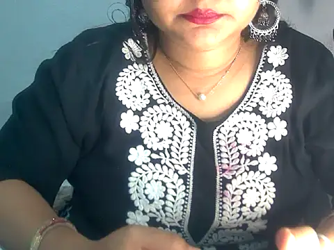 Saniya K2 online show from 02/24/26, 05:33