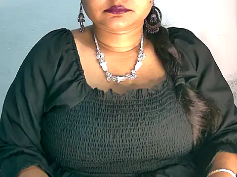 Saniya K2 online show from 04/14/26, 04:02