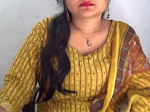 Saniya K2 online show from 04/26/26, 06:44