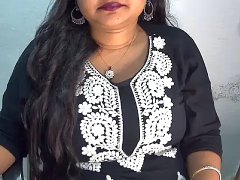 Saniya K2 online show from 04/30/26, 04:24