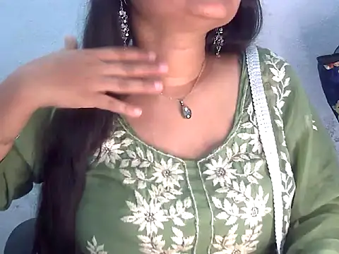 Saniya K2 online show from 05/15/26, 12:34