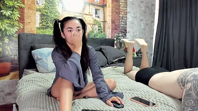  littleangie  online show from 07/14/26, 02:05