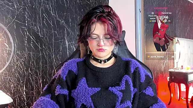 Snapshot of YuuMiko chatting on 03/19/26, 12:09 YuuMiko online show from 03/19/26, 12:09