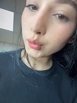 Snapshot of BadLilAngelXXX chatting on 04/04/26, 01:08 BadLilAngelXXX online show from 04/04/26, 01:08