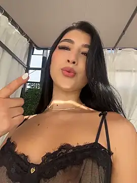 Snapshot of BadLilAngelXXX chatting on 04/20/26, 01:03 BadLilAngelXXX online show from 04/20/26, 01:03