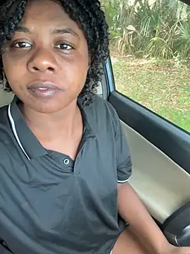 Snapshot of Ebony_Queeen chatting on 05/23/26, 12:53 Ebony Queeen online show from 05/23/26, 12:53