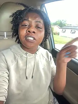 Snapshot of Ebony_Queeen chatting on 05/25/26, 09:21 Ebony Queeen online show from 05/25/26, 09:21