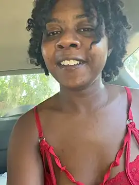 Snapshot of Ebony_Queeen chatting on 06/06/26, 01:27 Ebony Queeen online show from 06/06/26, 01:27