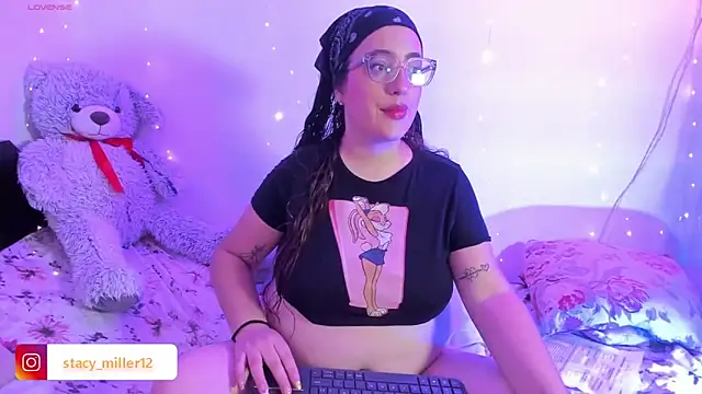 Snapshot of Stacy_millerr1 chatting on 03/18/26, 11:02 Stacy millerr1 online show from 03/18/26, 11:02