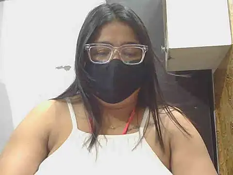 Snapshot of GangbangCouple chatting on 06/03/26, 02:33 GangbangCouple online show from 06/03/26, 02:33