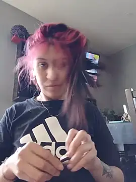 Sammi1995 online show from 07/17/26, 08:24