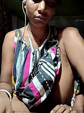 Snapshot of Sweet-runi chatting on 04/16/26, 03:57 Sweet-runi online show from 04/16/26, 03:57