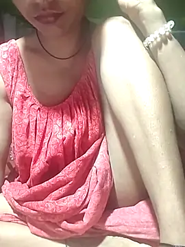 Snapshot of Sweet-runi chatting on 04/28/26, 04:56 Sweet-runi online show from 04/28/26, 04:56