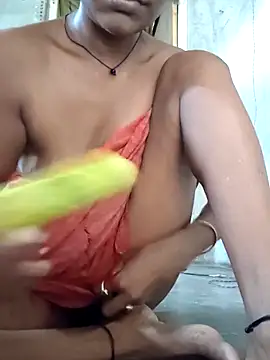 Sweet-runi online show from 06/18/26, 06:02