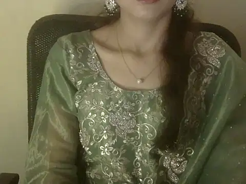Snapshot of Mehaak_ chatting on 05/08/26, 05:24 Mehaak online show from 05/08/26, 05:24