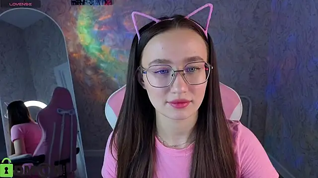 Snapshot of _Kiki_angel_ chatting on 03/11/26, 09:37 Kiki angel online show from 03/11/26, 09:37