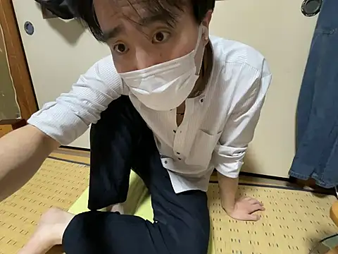 Snapshot of shizuku-kun211 chatting on 04/16/26, 09:10 shizuku-kun211 online show from 04/16/26, 09:10