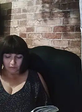 Snapshot of itismyhobby chatting on 10/02/25, 10:17 itismyhobby online show from 10/02/25, 10:17