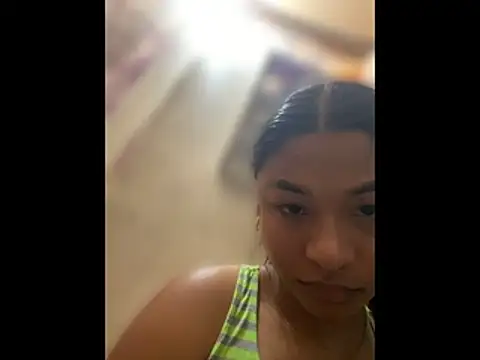 Romie rous online show from 06/19/26, 04:44