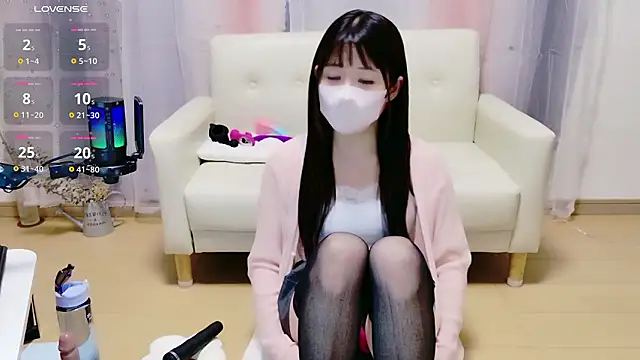 Sana 37  online show from 05/29/26, 01:20