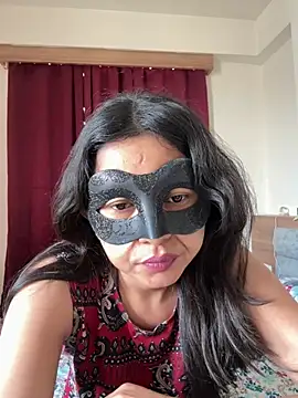 Snapshot of raavigirl chatting on 04/17/26, 05:43 raavigirl online show from 04/17/26, 05:43