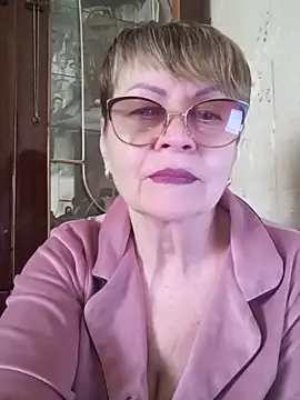 SophieBurns online show from 05/30/26, 08:55
