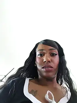 Snapshot of AnnieWestley chatting on 05/31/26, 05:42 AnnieWestley online show from 05/31/26, 05:42