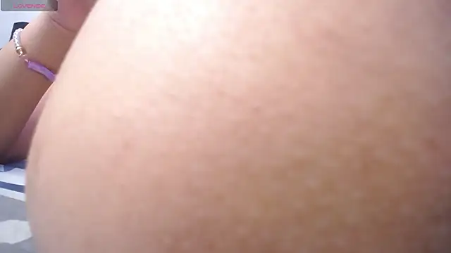 Naomy Reiden online show from 06/13/26, 05:16