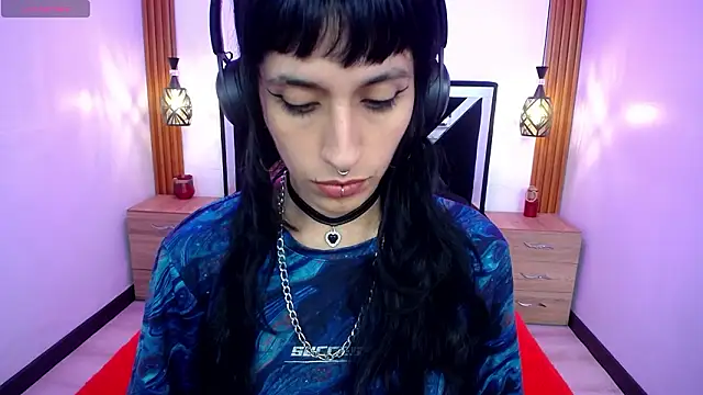 Snapshot of FRANCESCA_LOVE_ chatting on 03/30/26, 08:32 FRANCESCA LOVE online show from 03/30/26, 08:32