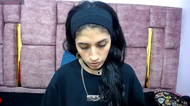 Snapshot of FRANCESCA_LOVE_ chatting on 05/15/26, 03:02 FRANCESCA LOVE online show from 05/15/26, 03:02