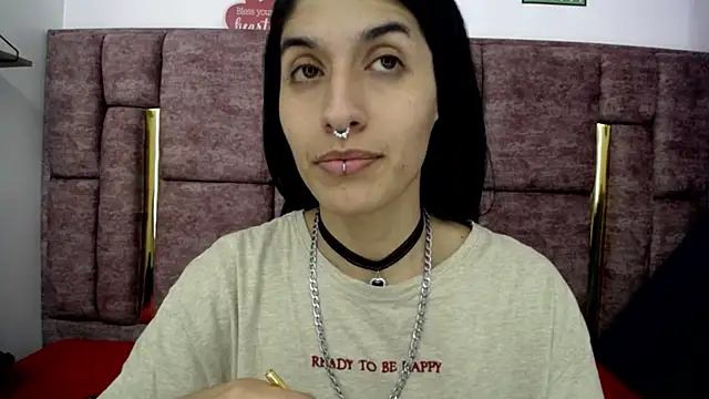 Snapshot of FRANCESCA_LOVE_ chatting on 06/11/26, 05:05 FRANCESCA LOVE online show from 06/11/26, 05:05