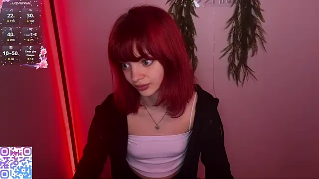Snapshot of CassyVixen chatting on 03/10/26, 04:12 CassyVixen online show from 03/10/26, 04:12
