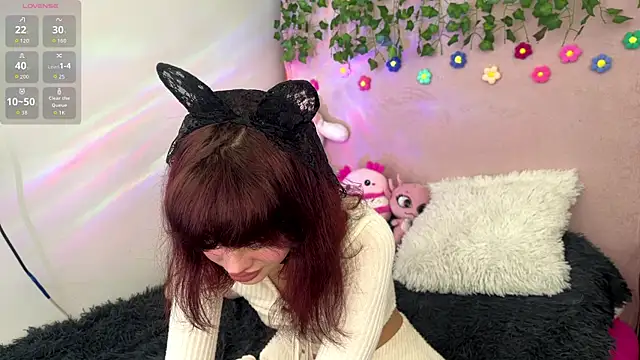 Snapshot of CassyVixen chatting on 04/05/26, 03:31 CassyVixen online show from 04/05/26, 03:31
