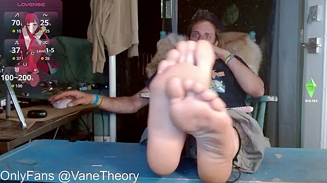 Snapshot of cguffey2284 chatting on 06/11/26, 12:32 cguffey2284 online show from 06/11/26, 12:32