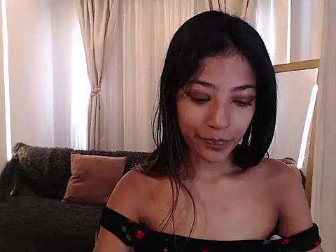 Snapshot of Scarleet_miaa chatting on 04/24/26, 07:38 Scarleet miaa online show from 04/24/26, 07:38