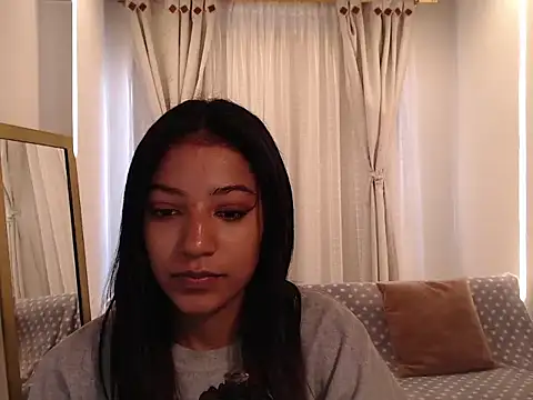 Snapshot of Scarleet_miaa chatting on 05/22/26, 07:52 Scarleet miaa online show from 05/22/26, 07:52