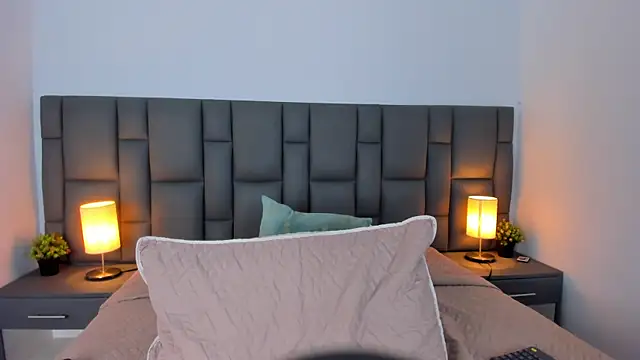 NataliaCollinslim online show from 06/28/26, 05:02