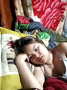 Snapshot of Luminana chatting on 03/26/26, 01:28 Luminana online show from 03/26/26, 01:28