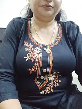 SexybeboX online show from 06/20/26, 05:43